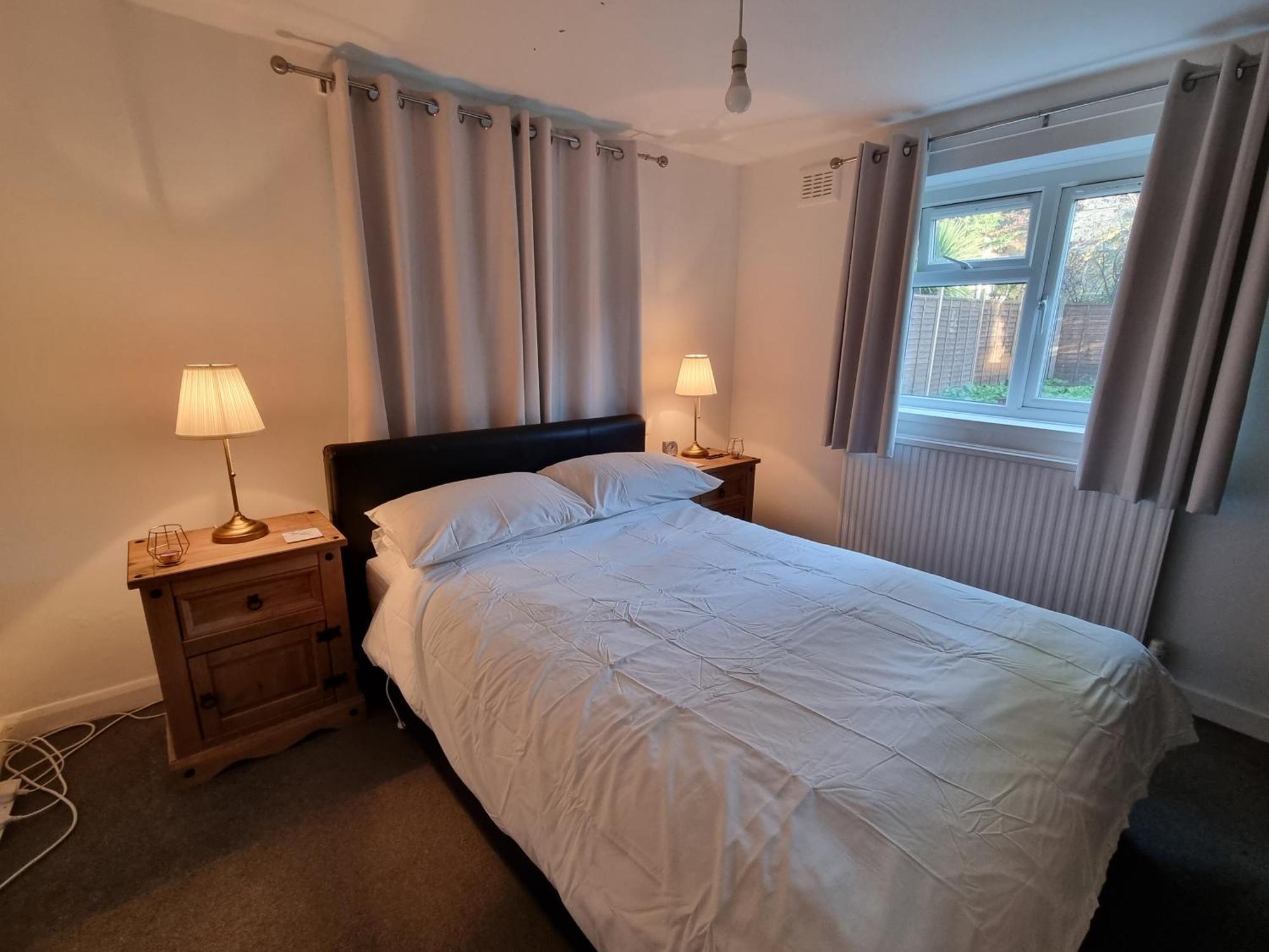 Beautiful Double Room In Acton, West London Exteriör bild